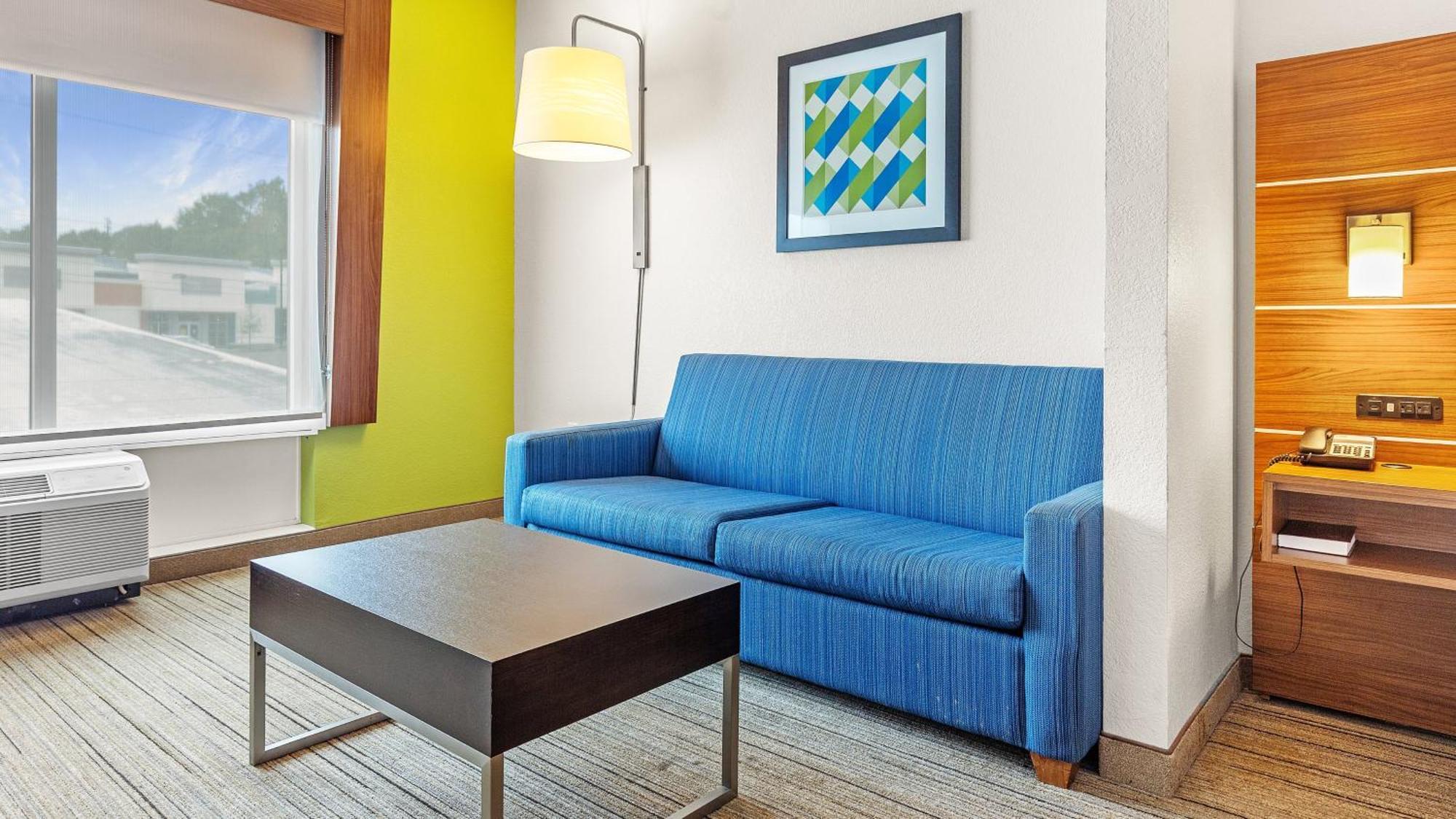 Holiday Inn Express & Suites Mobile - University Area By Ihg Zewnętrze zdjęcie