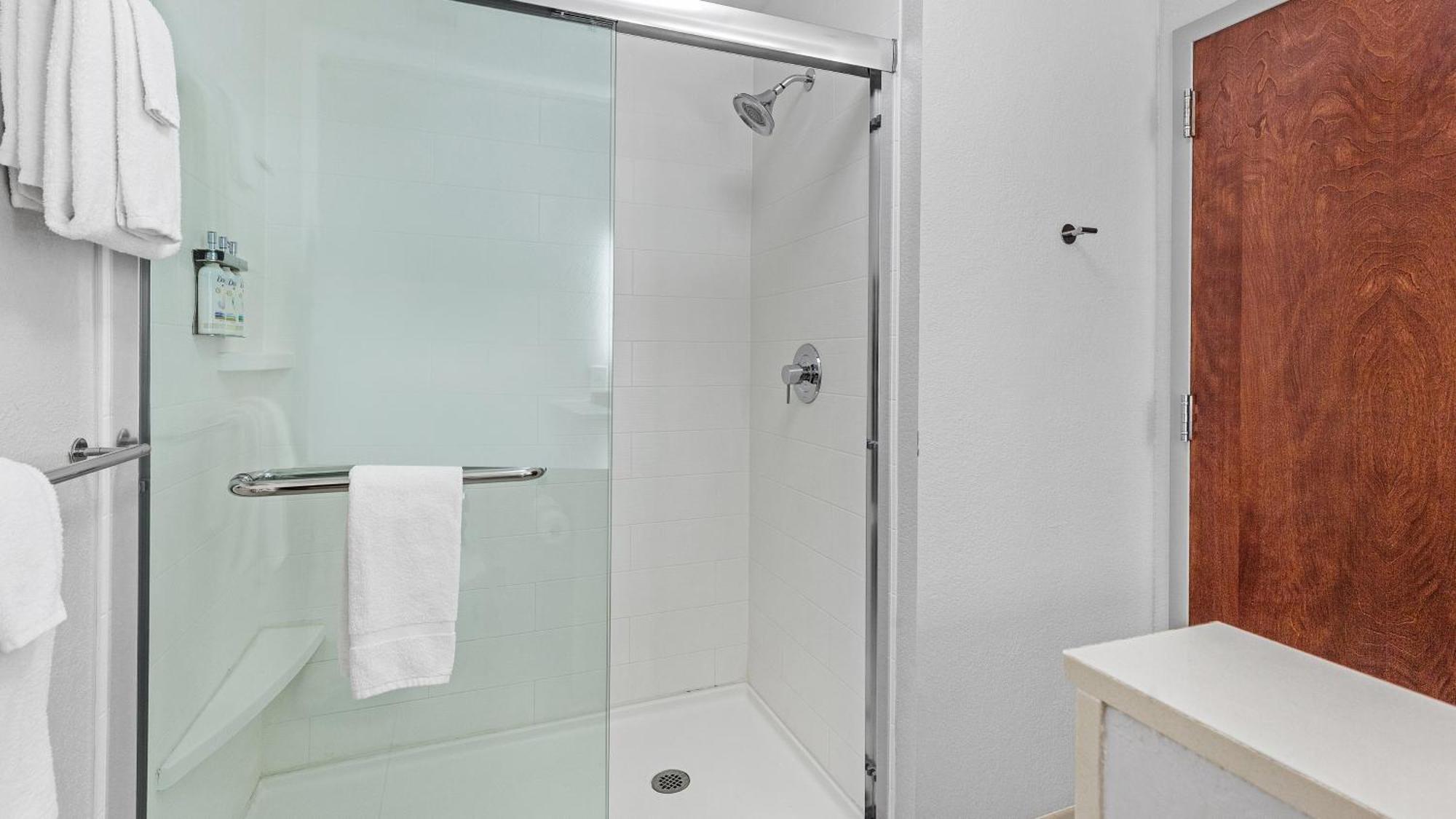 Holiday Inn Express & Suites Mobile - University Area By Ihg Zewnętrze zdjęcie