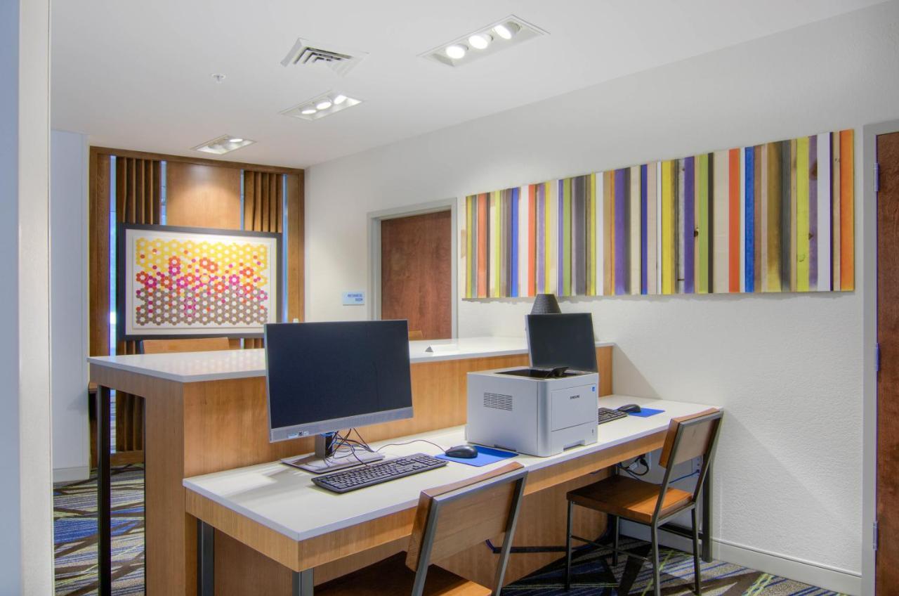 Holiday Inn Express & Suites Mobile - University Area By Ihg Zewnętrze zdjęcie